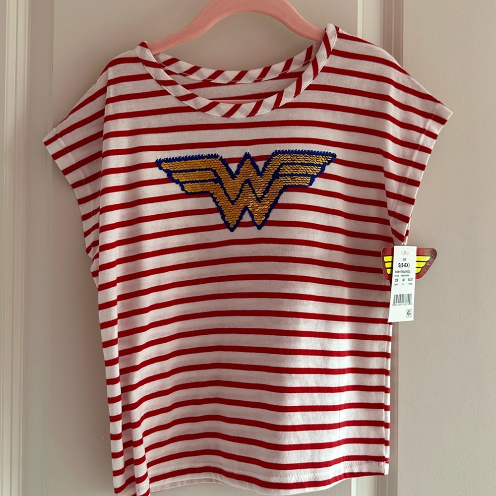New Wonder Woman T-shirt size 6-6X